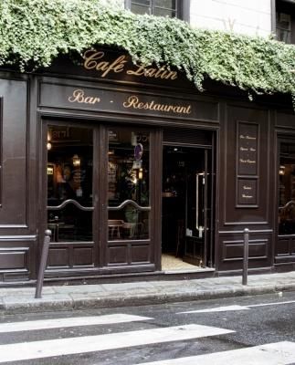 Caf&eacute; latin - Exterior