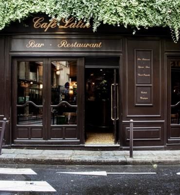 Caf&eacute; latin - Exterior
